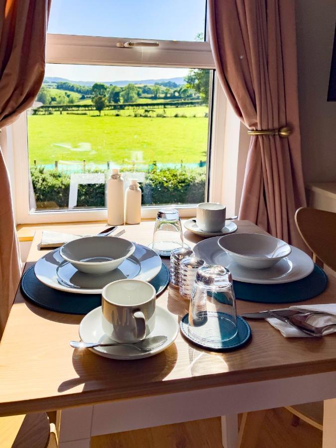 Mount Edwards Hill Guest Accommodation Cushendall Exterior foto