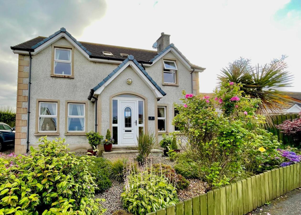 Mount Edwards Hill Guest Accommodation Cushendall Exterior foto